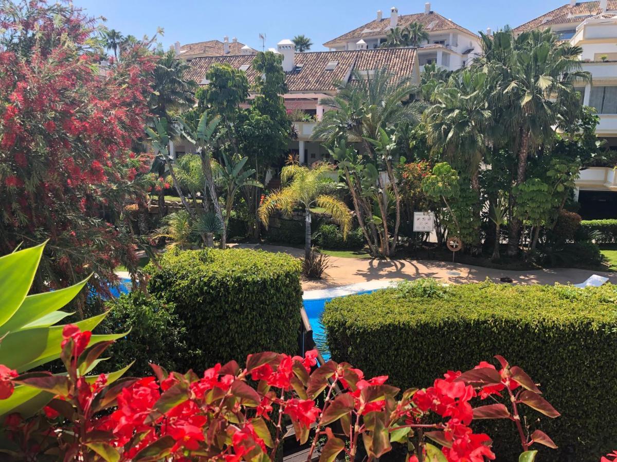 Luxury Apartment At Lomas Del Rey, Puente Romano Marbella Dış mekan fotoğraf