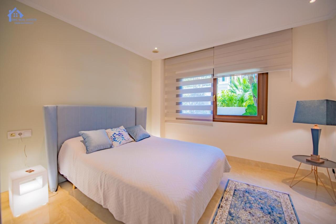 Luxury Apartment At Lomas Del Rey, Puente Romano Marbella Dış mekan fotoğraf