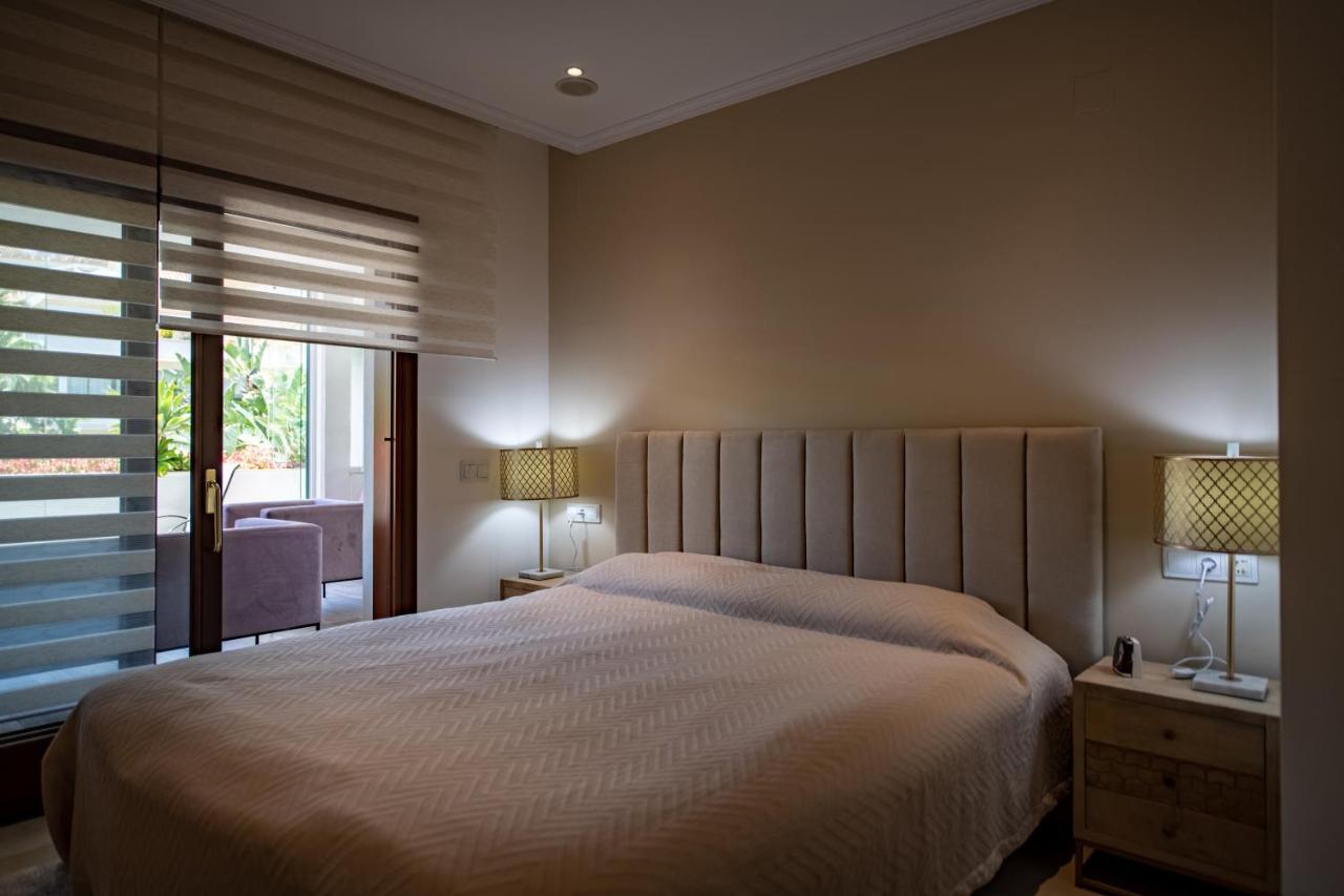 Luxury Apartment At Lomas Del Rey, Puente Romano Marbella Dış mekan fotoğraf